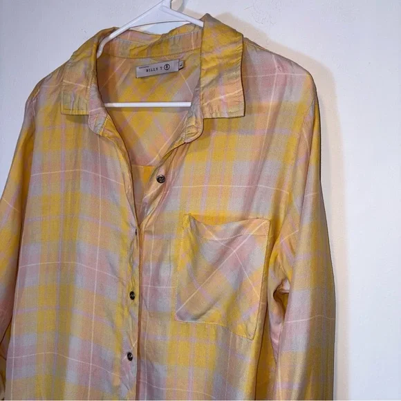 Billy T Plaid Button-Up Shirt Women’s L Soft Roll-Tab Sleeve Western Americana - Picture 2 of 8